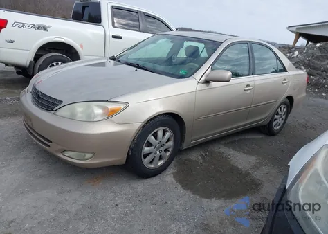 2004 Toyota Camry Xle z USA, uszkodzony, nr VIN 4T1BE30K54U872147